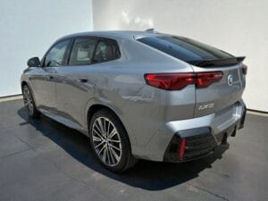 BMW iX2 30e xDrive foto 3