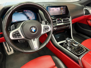 BMW M850i xDrive Convertible foto 8