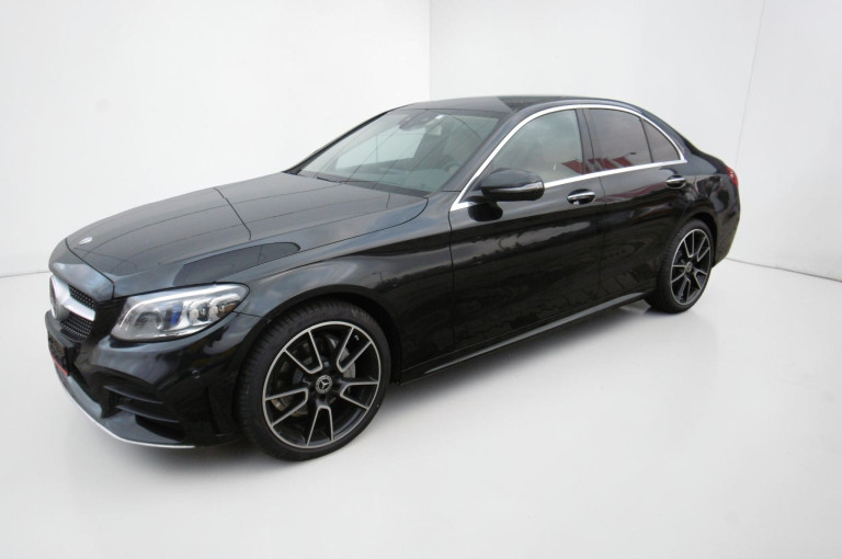 Mercedes-Benz C 220 d 4MATIC saloon