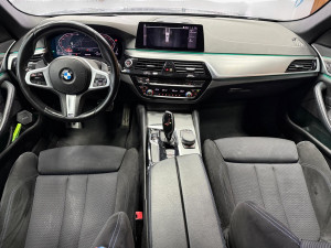 BMW 520d xDrive Touring foto 7