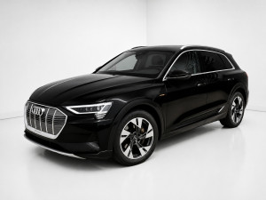 AUDI e-Tron Advanced 55 Quattro foto 1