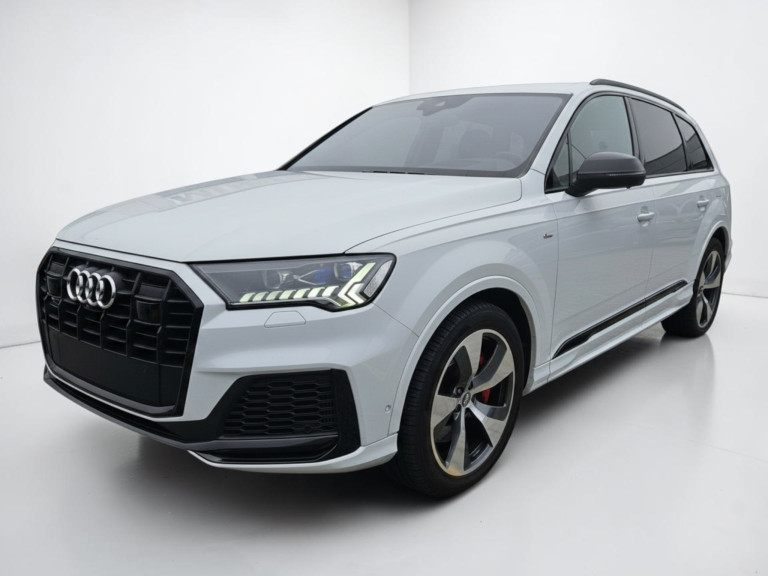 AUDI Q7 quattro