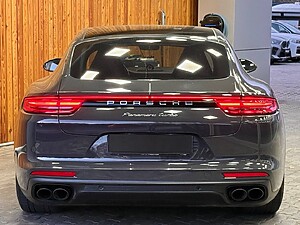 Porsche Panamera Turbo 4×4 A/T foto 16