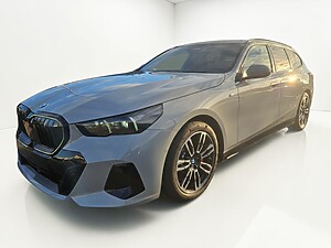BMW 520d xDrive Touring foto 1