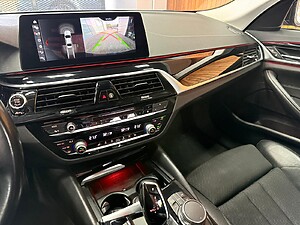 BMW 5 Series 520d xDrive A/T foto 8