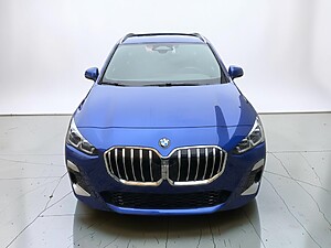 BMW 218i Active Tourer foto 2