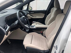 BMW 218i Active Tourer foto 7