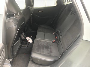 BMW 218i Active Tourer foto 9