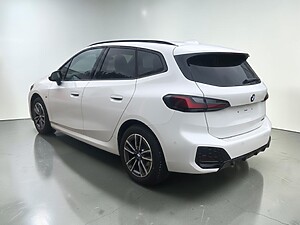 BMW 218i Active Tourer foto 4