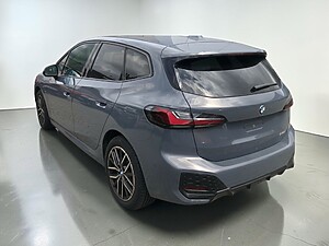 BMW 218i Active Tourer foto 4