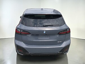 BMW 218i Active Tourer foto 3