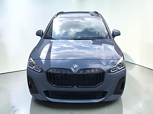 BMW 218d Active Tourer foto 2
