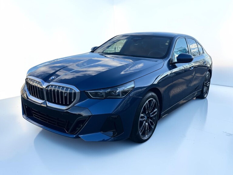 BMW i5 xDrive40 Sedan