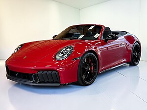 Porsche 911 Carrera 4 GTS Cabriolet foto 1