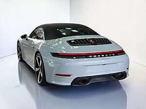 Porsche 911 Carrera Cabriolet foto 4