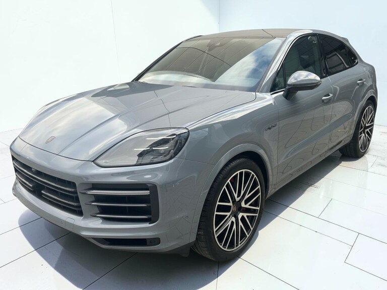 Porsche Cayenne Turbo E-Hybrid Coupé