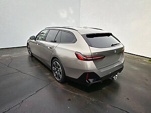 BMW 5 Series Touring 540d foto 8