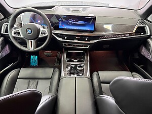 BMW X7 M60i xDrive foto 7
